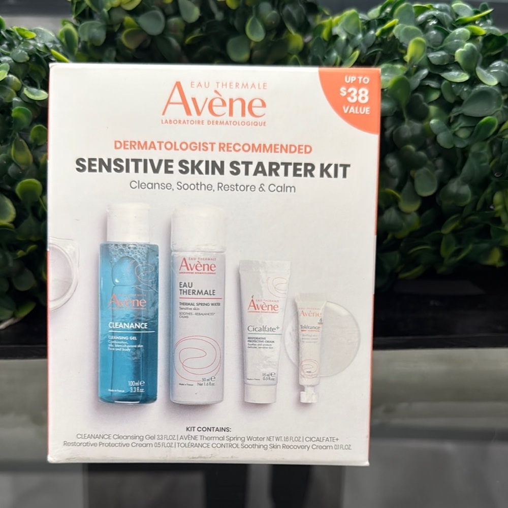 Avène Sensitive Skin Starter Kit - White & Orange Packaging